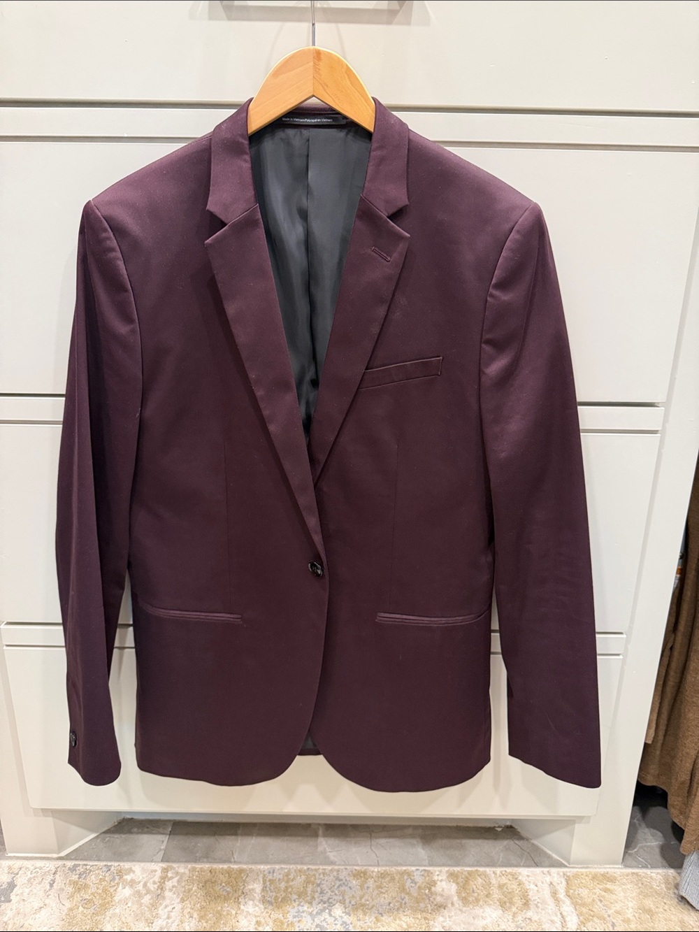 H&M Men's Dark Plum Single-Button Blazer
